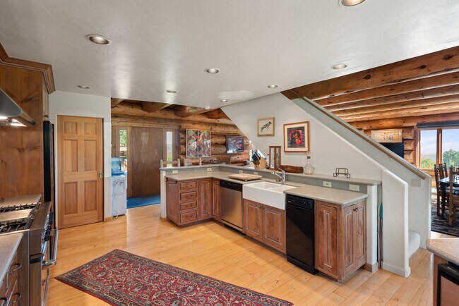 Building Photo - 4275 Sopris Mountain Ranch Rd