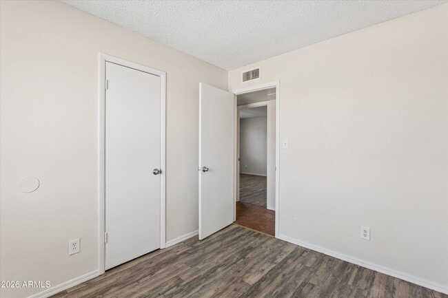 Building Photo - 735 E South Mountain Ave