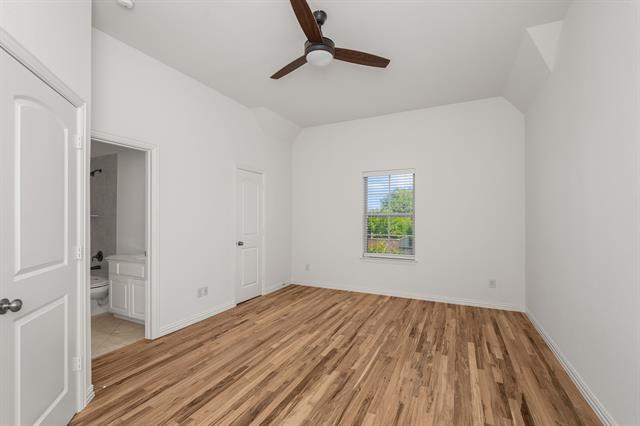 Building Photo - 975 Pembrook Ln