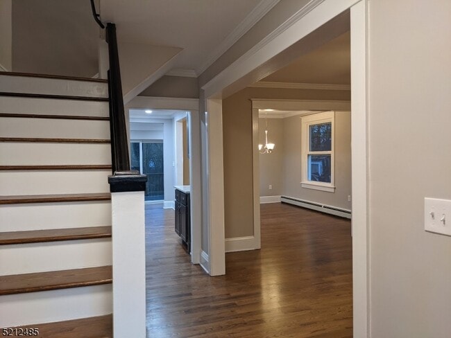 Building Photo - 11 Joseph St