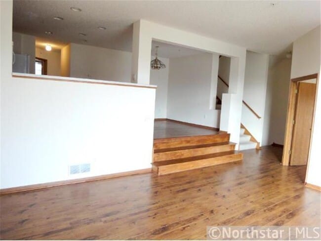 Building Photo - 5066 Fountain Lane N