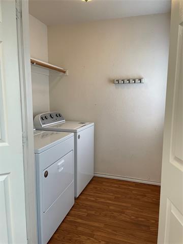 Building Photo - 3204 Highview Ct