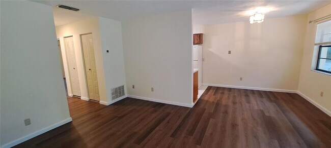 Building Photo - 1715 SW 69 Way