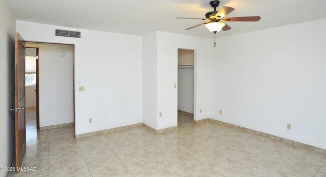 Building Photo - 6515 N Burro Creek Pl