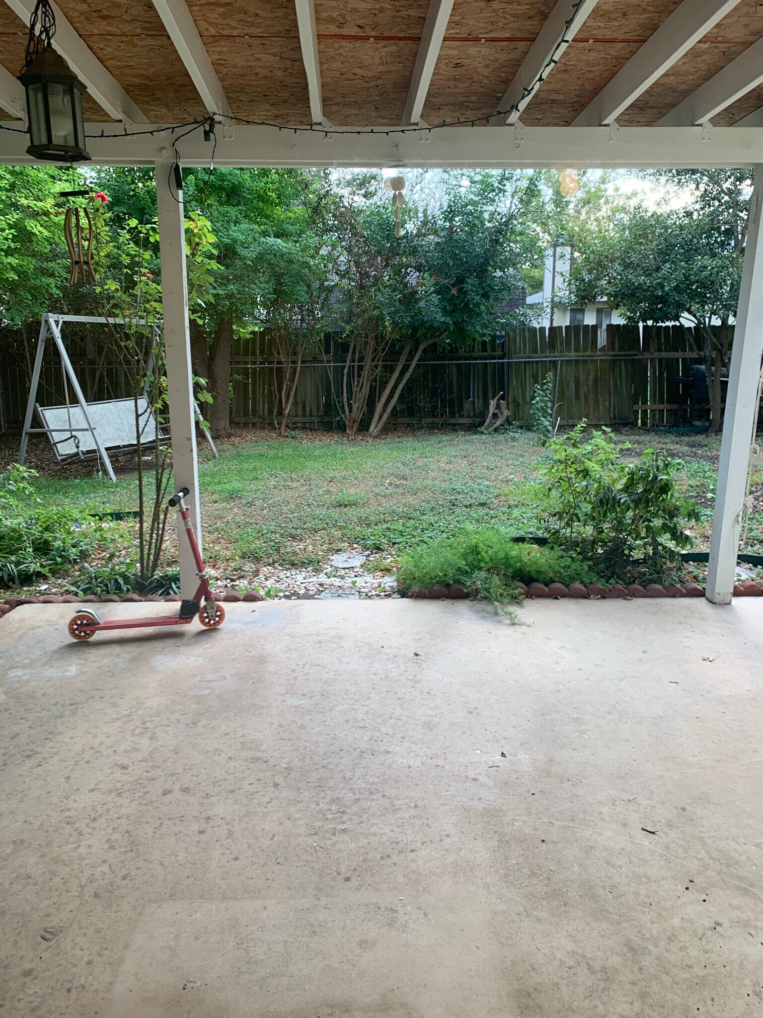 Backyard - 9811 Covered Wagon