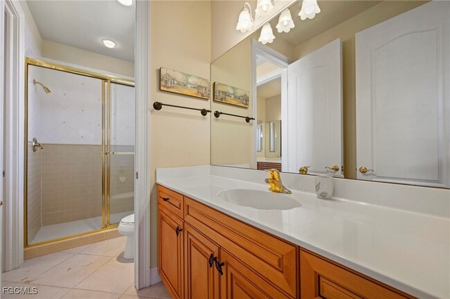 Building Photo - 18150 Old Pelican Bay Dr