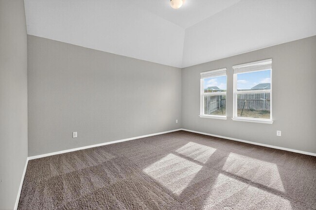 Building Photo - 128 Shugart St