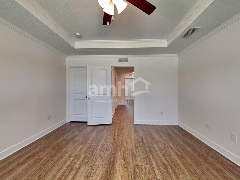 Building Photo - 6608 Hidden Rose Pl