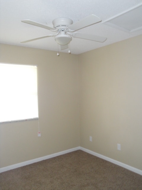 Building Photo - CLOSE TO SHOPPING AND SCHOOLS AVAIL OCTOBER 2nd