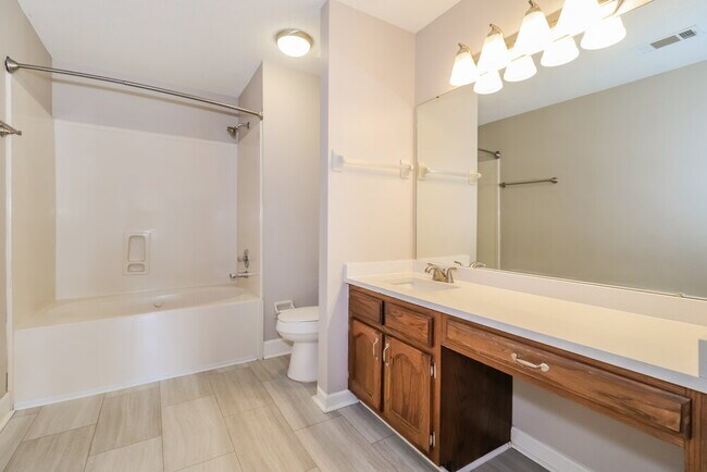 Building Photo - 8416 Kimberly Rose Dr