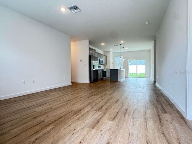 Building Photo - 6807 SW 153rd Pl Rd