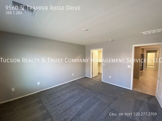 Building Photo - 9560 S Trapper Ridge Dr