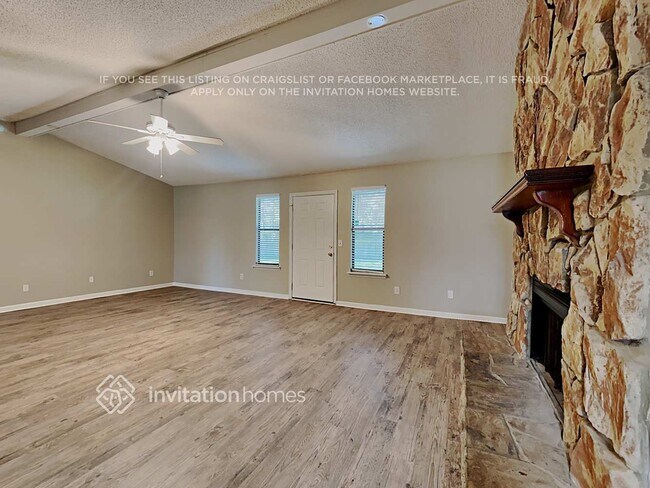 Building Photo - 4502 Crosstie Rd S