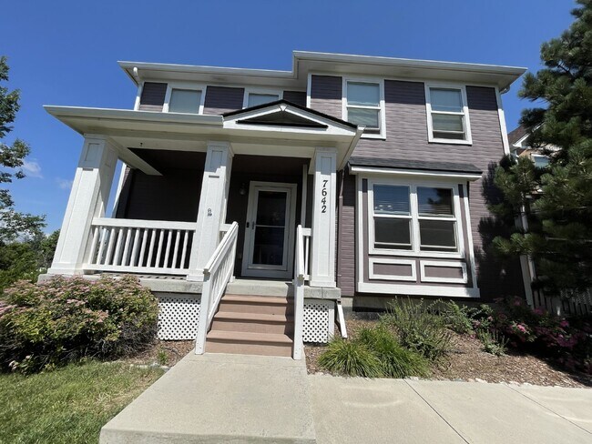 Building Photo - 3 bedroom - Menagerie