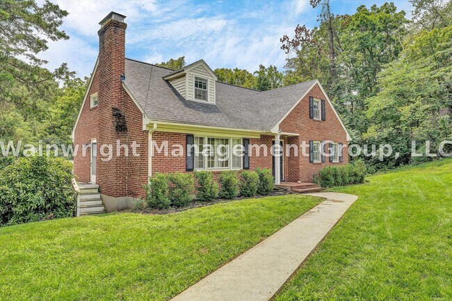 Building Photo - SW Roanoke County