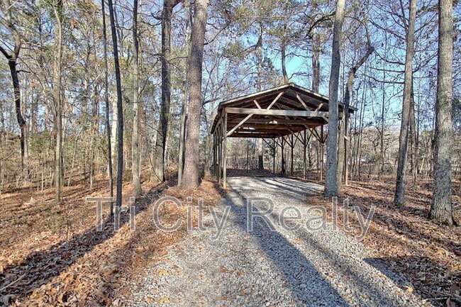 Building Photo - 175 Ridgeway Ct