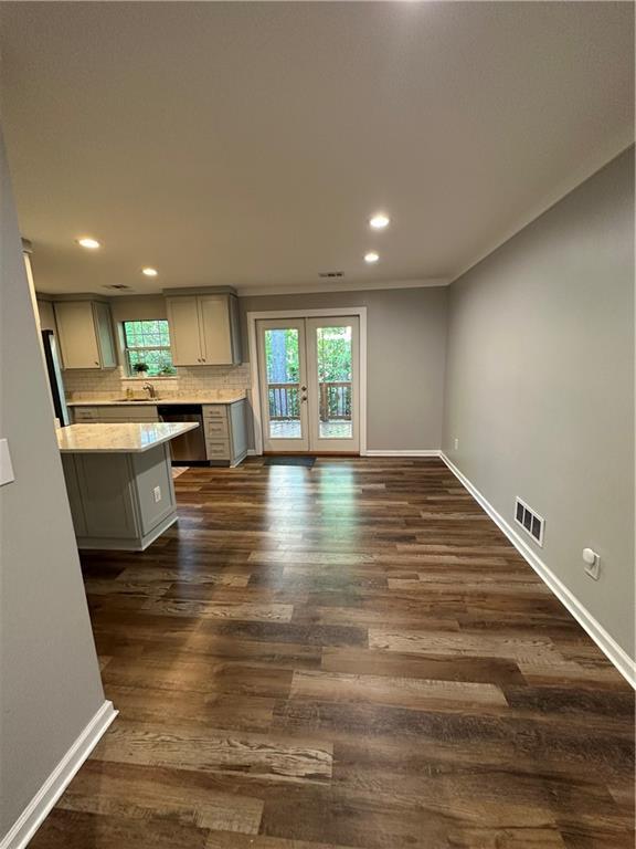 Building Photo - 2953 Lexington Trace Dr