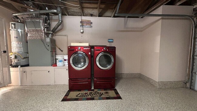 Building Photo - Charming 2 Bedroom 2 Bath home in Perris!