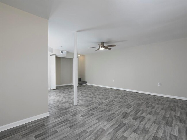 Building Photo - 3874 Mulkey Cir SW