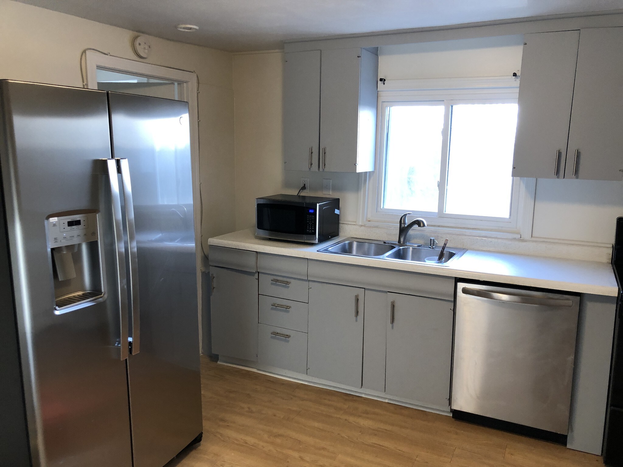 Building Photo - 254 Plimpton St