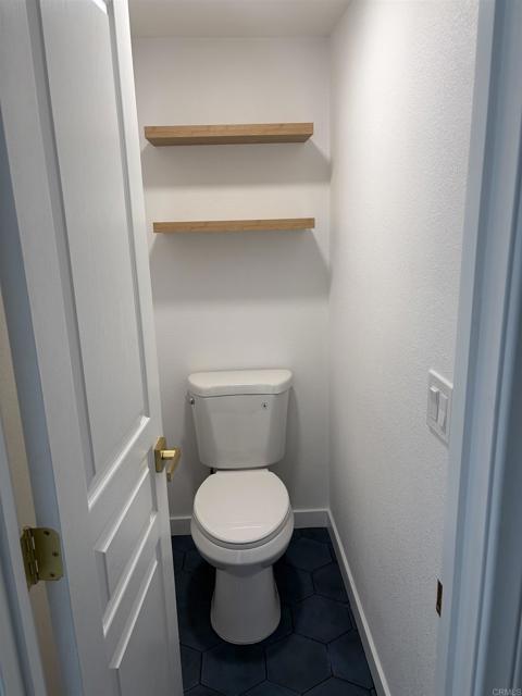 Building Photo - 815 Harbor Cliff Way