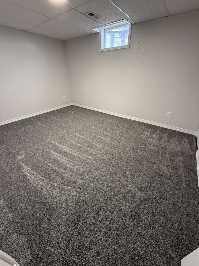 Building Photo - 6233 43rd St SW