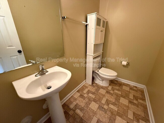 Building Photo - 1246 Glory Vine Rd