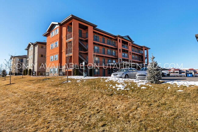 Building Photo - 1081 W 993 N