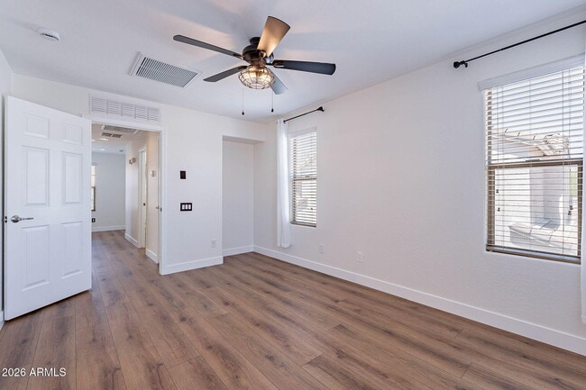 Building Photo - 5344 W Molly Ln