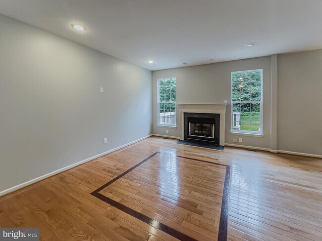 Building Photo - 43263 Somerset Hills Terrace