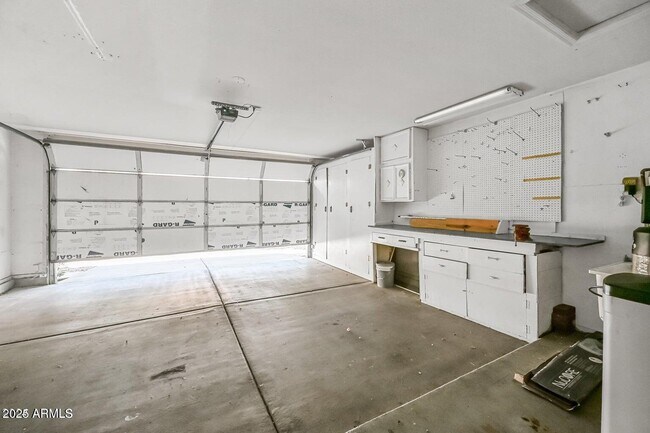 Building Photo - 4627 E White Aster St