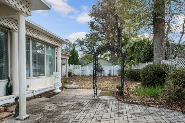 Building Photo - 254 Berkley Ct