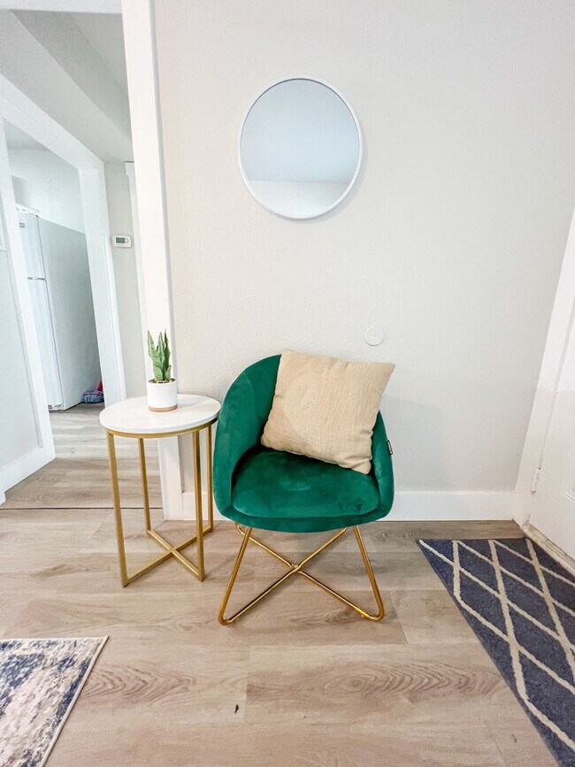 Building Photo - 1116 Morgan Ave