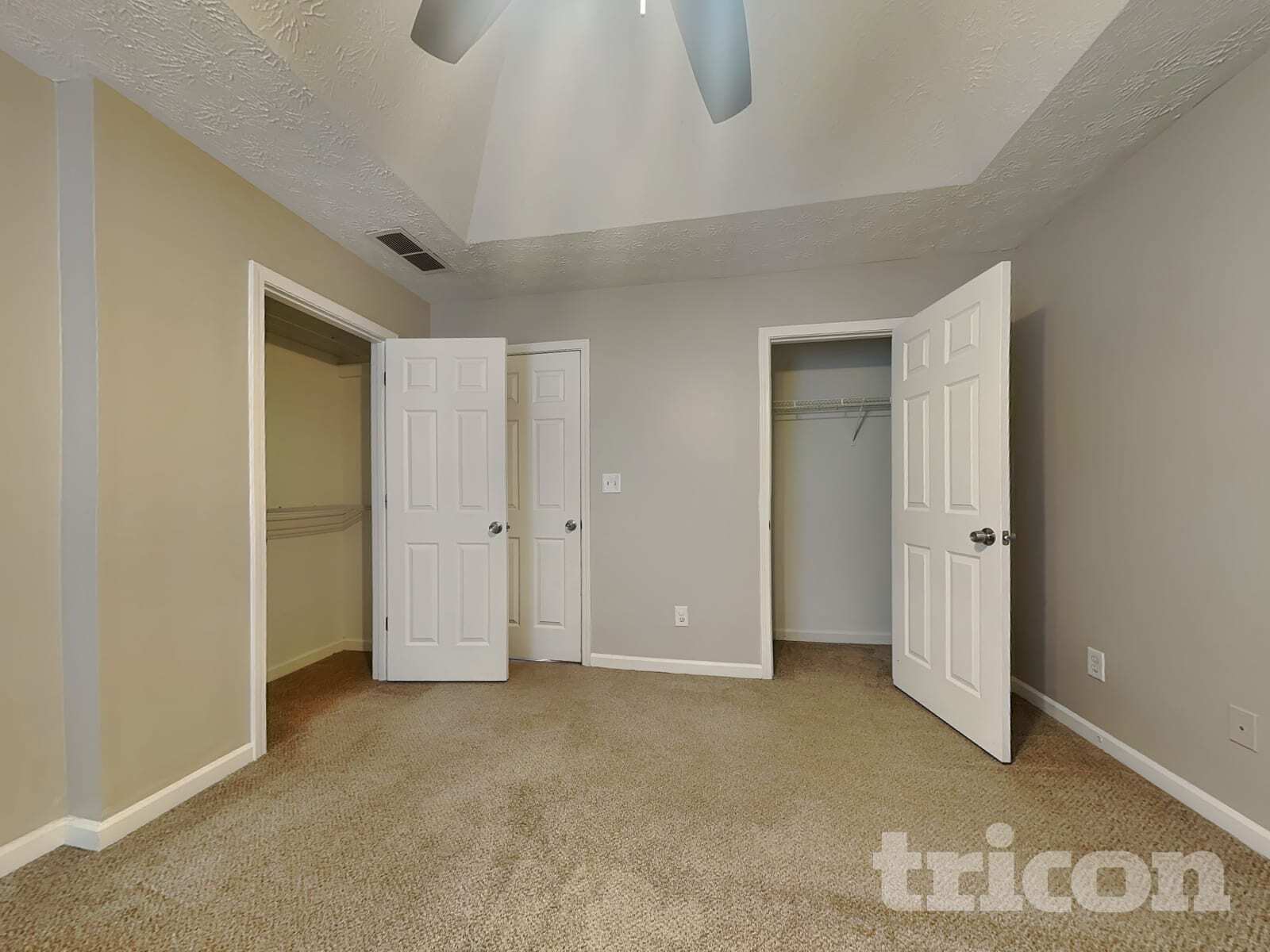 Building Photo - 38 Ann Cir