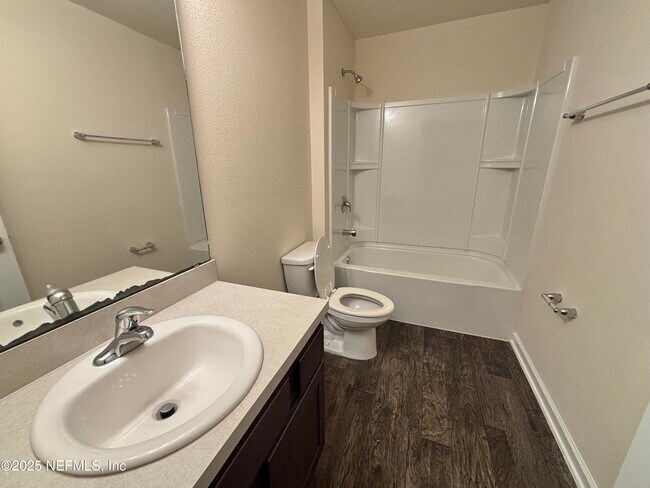 Building Photo - 15668 Palfrey Chase Dr