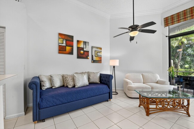 Building Photo - 4553 Barclay Fair Way