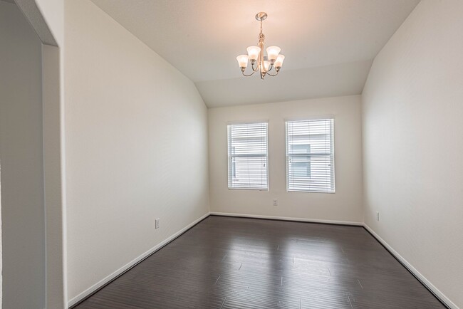 Building Photo - 16836 Northern Flicker Trail