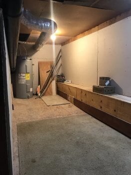 Building Photo - "Delightful 1-Bedroom Apartment in Historic Home!"