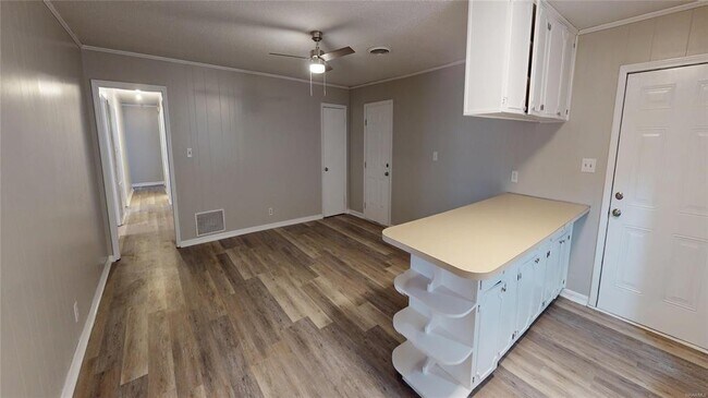 Building Photo - 2716 Forsyth Ln