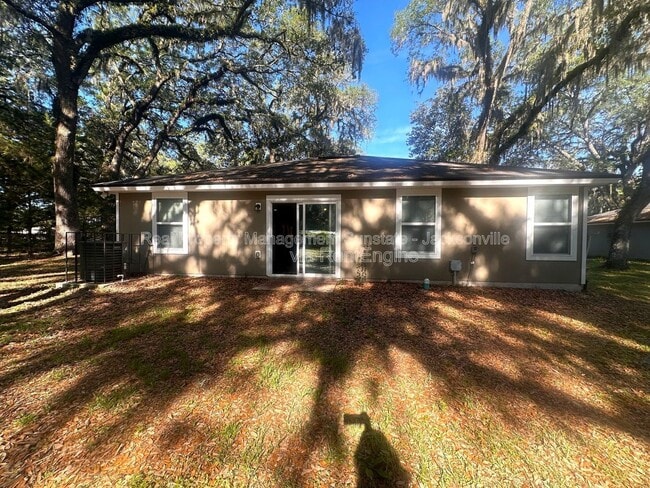 Building Photo - 711 Cahoon Rd N