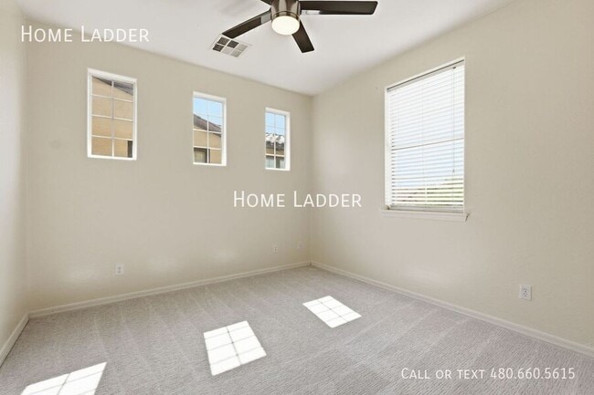 Building Photo - 9274 E Desert Park Dr