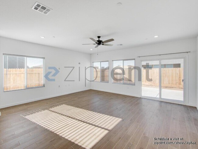 Building Photo - 7225 E Amherst Ave