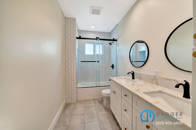 Building Photo - 2800 Winter St