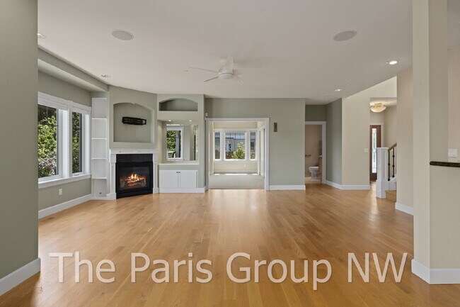 Building Photo - Picturesque Seattle Craftsman in a Private Bryn Mawr Enclave *Amazing Views *Central A/C *Tons of...