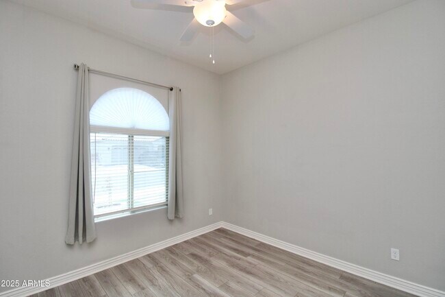 Building Photo - 15078 W Roosevelt St