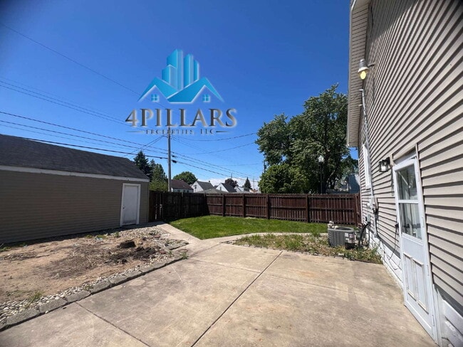 Building Photo - "Charming 3-Bed Home with Partially Finished Basement & Gleaming Hardwood Floors in Hammond - 226...