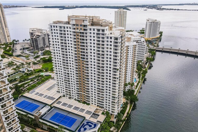 Building Photo - 801 Brickell Key Blvd