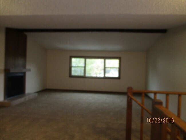 Building Photo - 2700 Dundee Ct