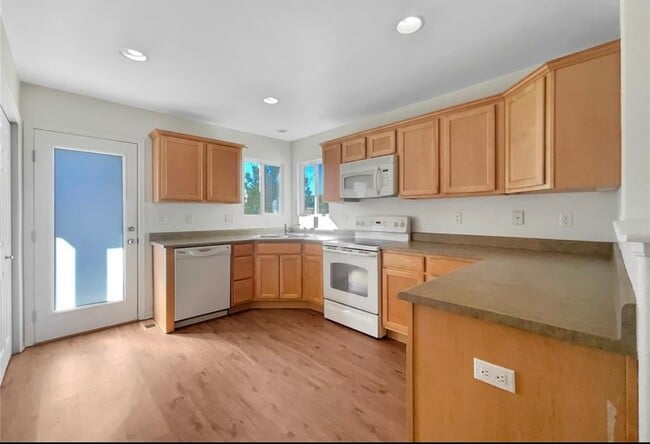Building Photo - 2163 Shady Aspen Dr