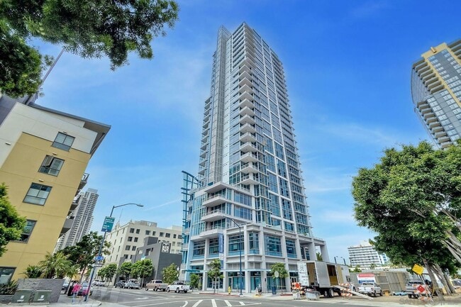 Primary Photo - 1262 Kettner Blvd